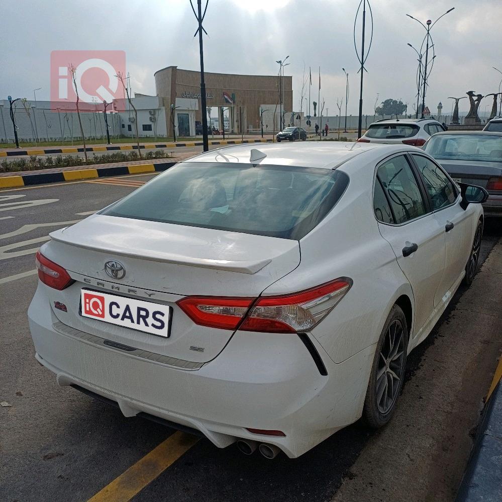 تويوتا كامري